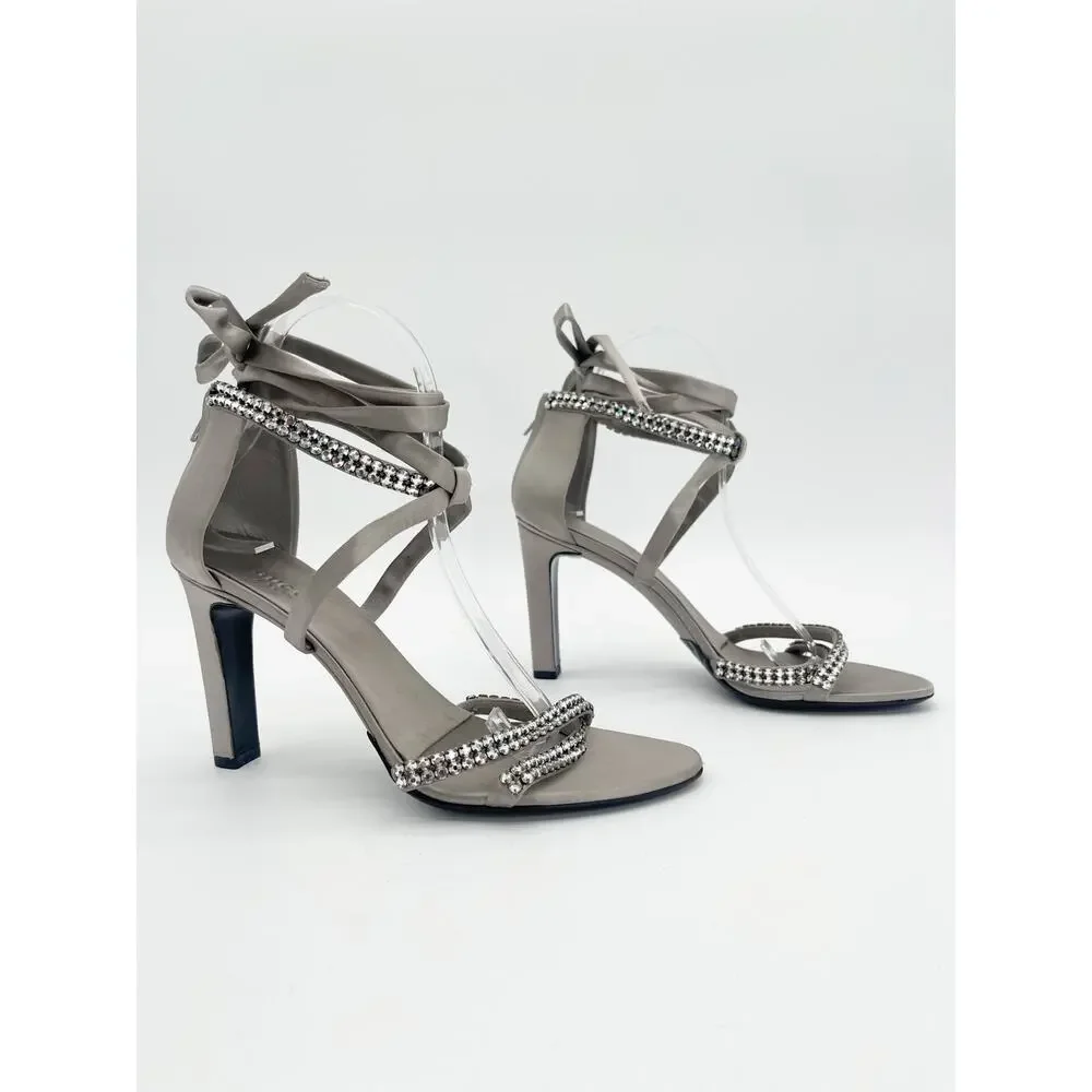 Gucci 2004 Tom Ford Silver Silk Crystal Strap Ankle Wrap Tie Heels Sandals US 8